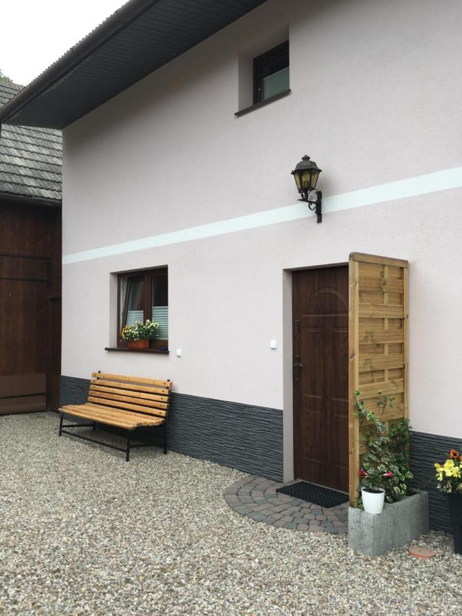 Apartament 212 Klikuszowa エクステリア 写真