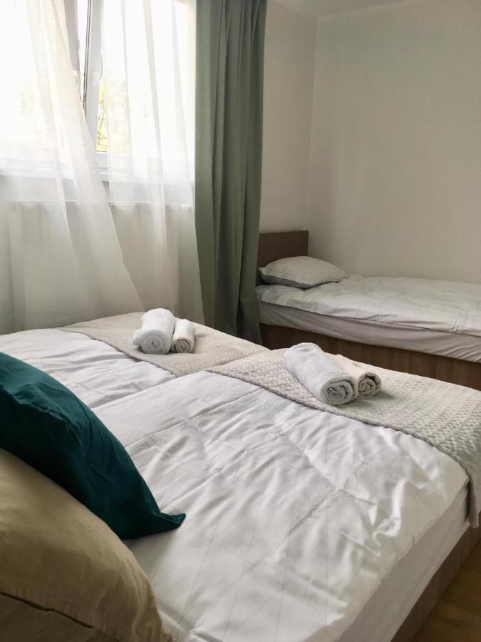 Apartament 212 Klikuszowa エクステリア 写真