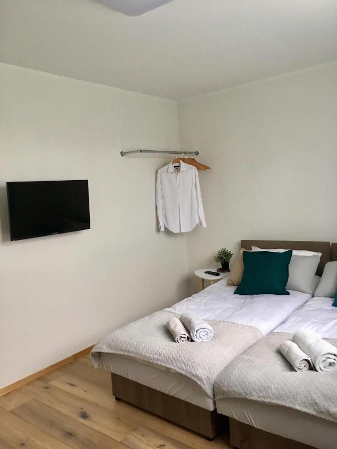 Apartament 212 Klikuszowa エクステリア 写真