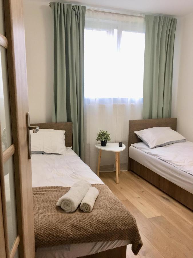 Apartament 212 Klikuszowa エクステリア 写真